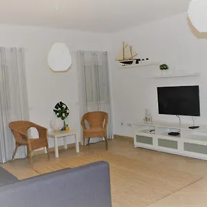Casa Camoes, Near Airport, 4km Beach Appartement District de Faro